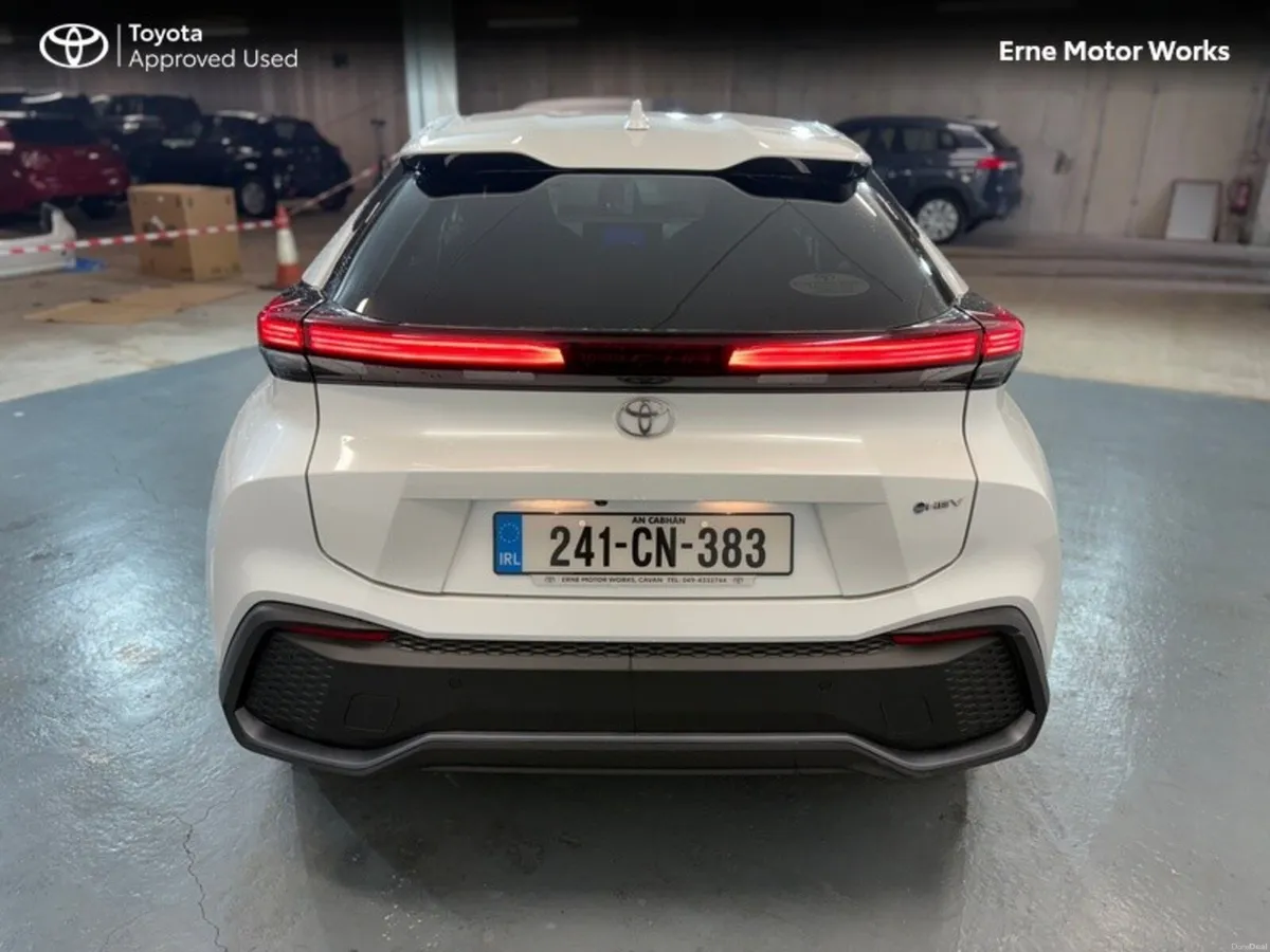 Toyota C-HR C-HR HYBRID SPORT - Image 4