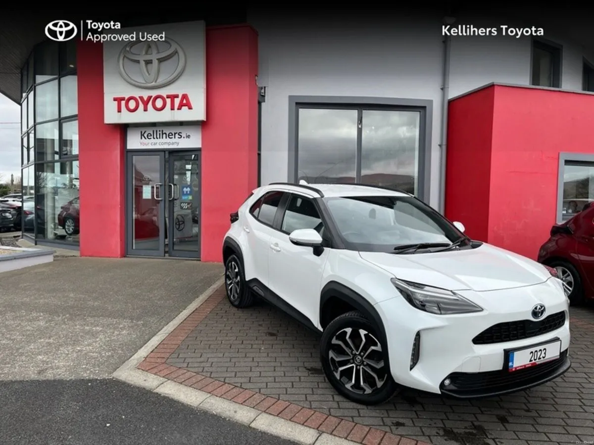 Toyota Yaris Cross DESIGN FHEV E6 3 DOHC - Image 1