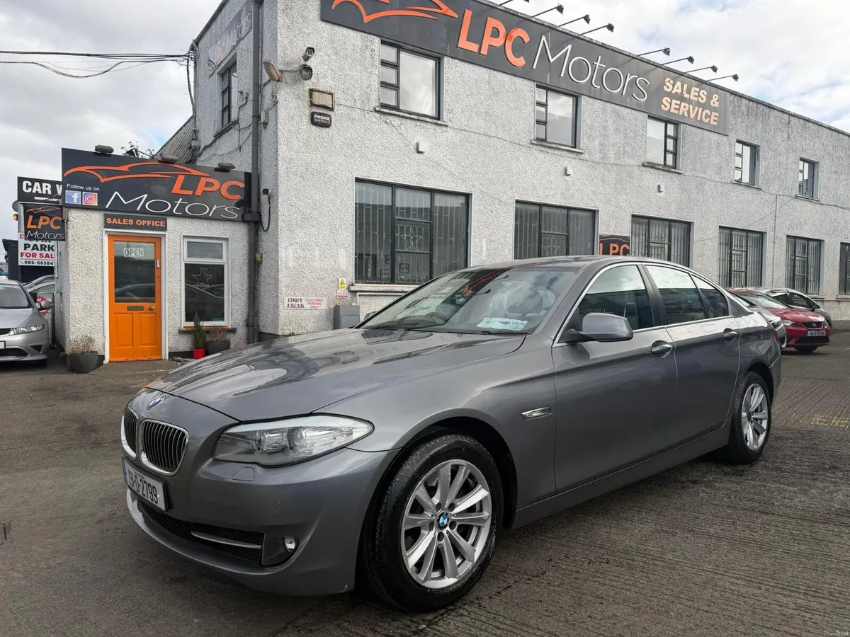 BMW 5-Series 2013 Low Mileage - Image 1