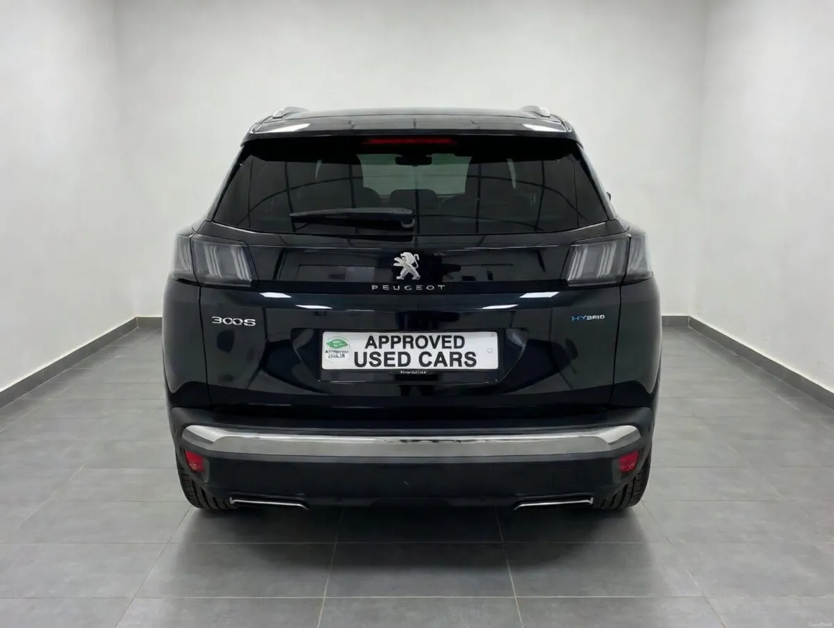 Peugeot 3008 2021 plug in hybrid - Image 4