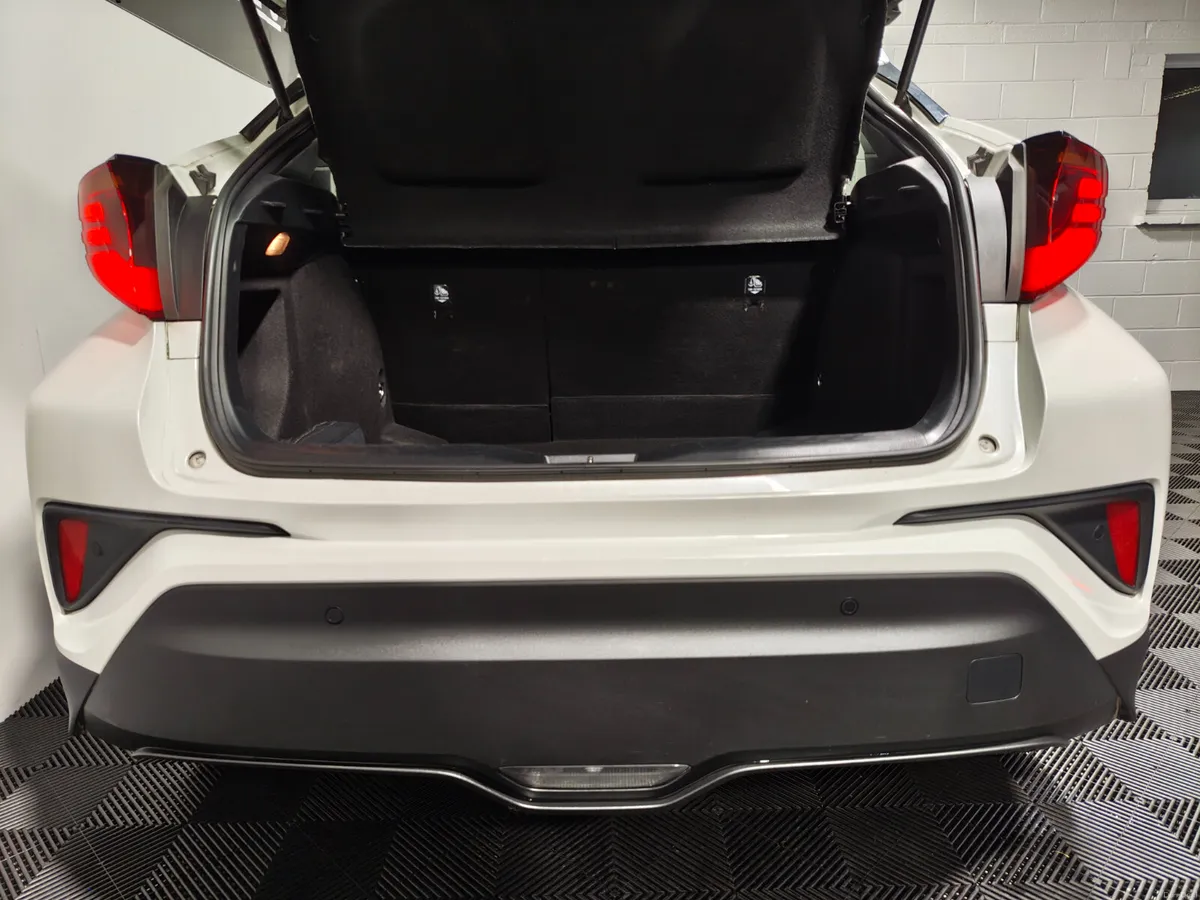 Toyota C-HR 2022 AUTO SOL SPEC HYBRID EXTRAS - Image 3