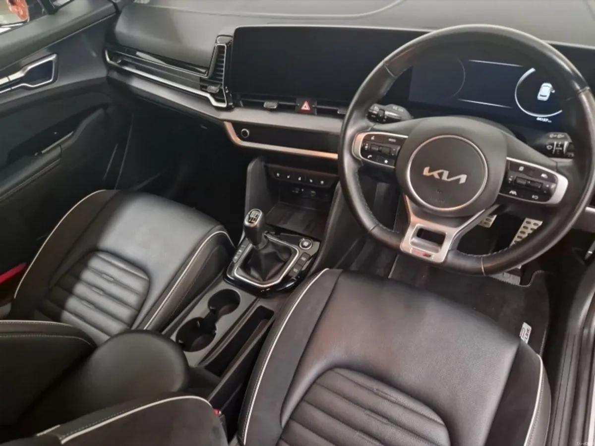 Kia Sportage 1.6 MHEV GT Line - Image 4