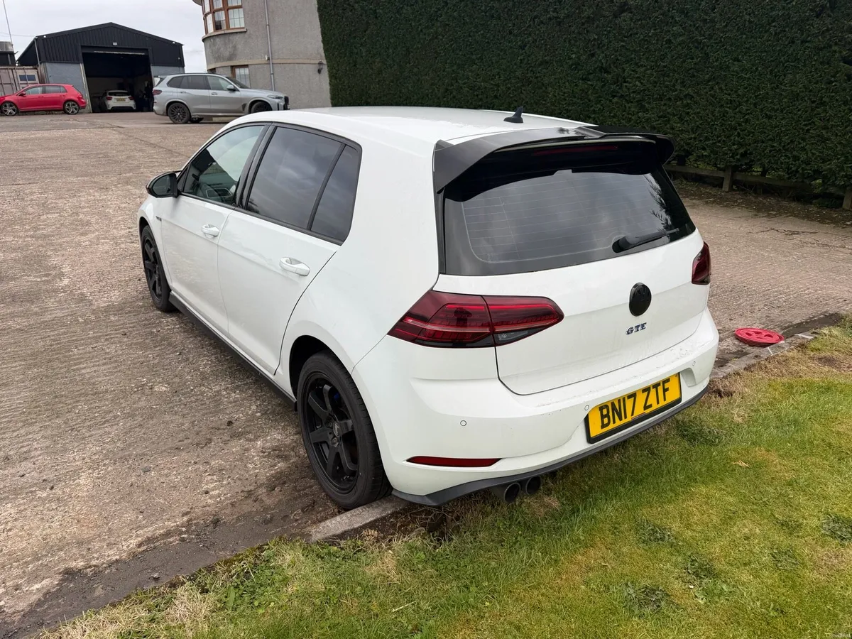 March 2017 Vw golf gte hybrid - Image 3