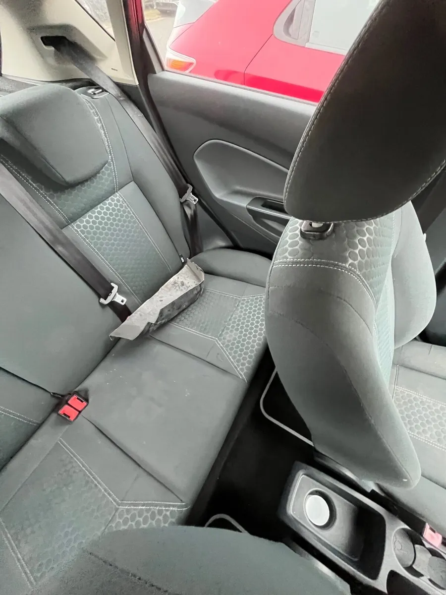 Ford Fiesta 2009 - Image 1