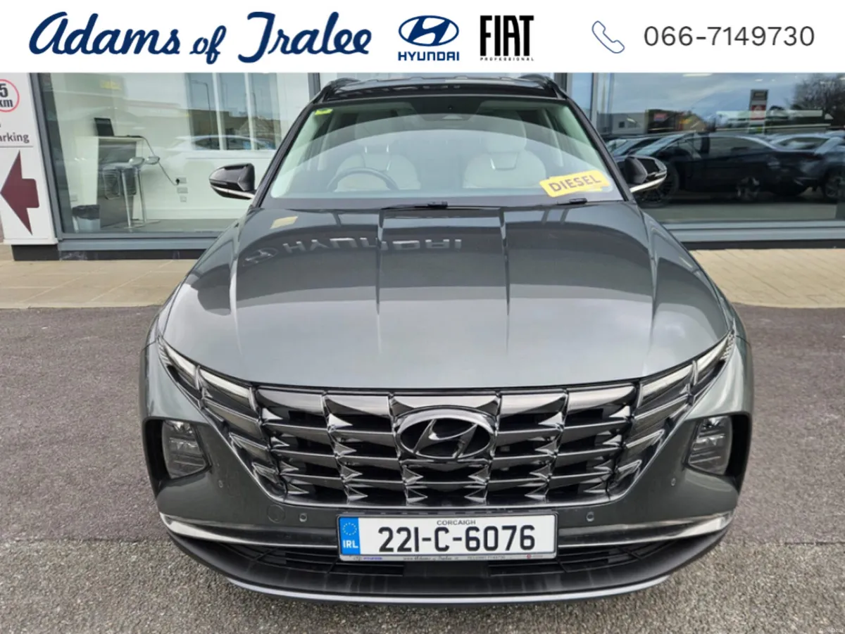 Hyundai Tucson IX35 EXECUTIVE PLUS 2TONE 5DR - Image 3
