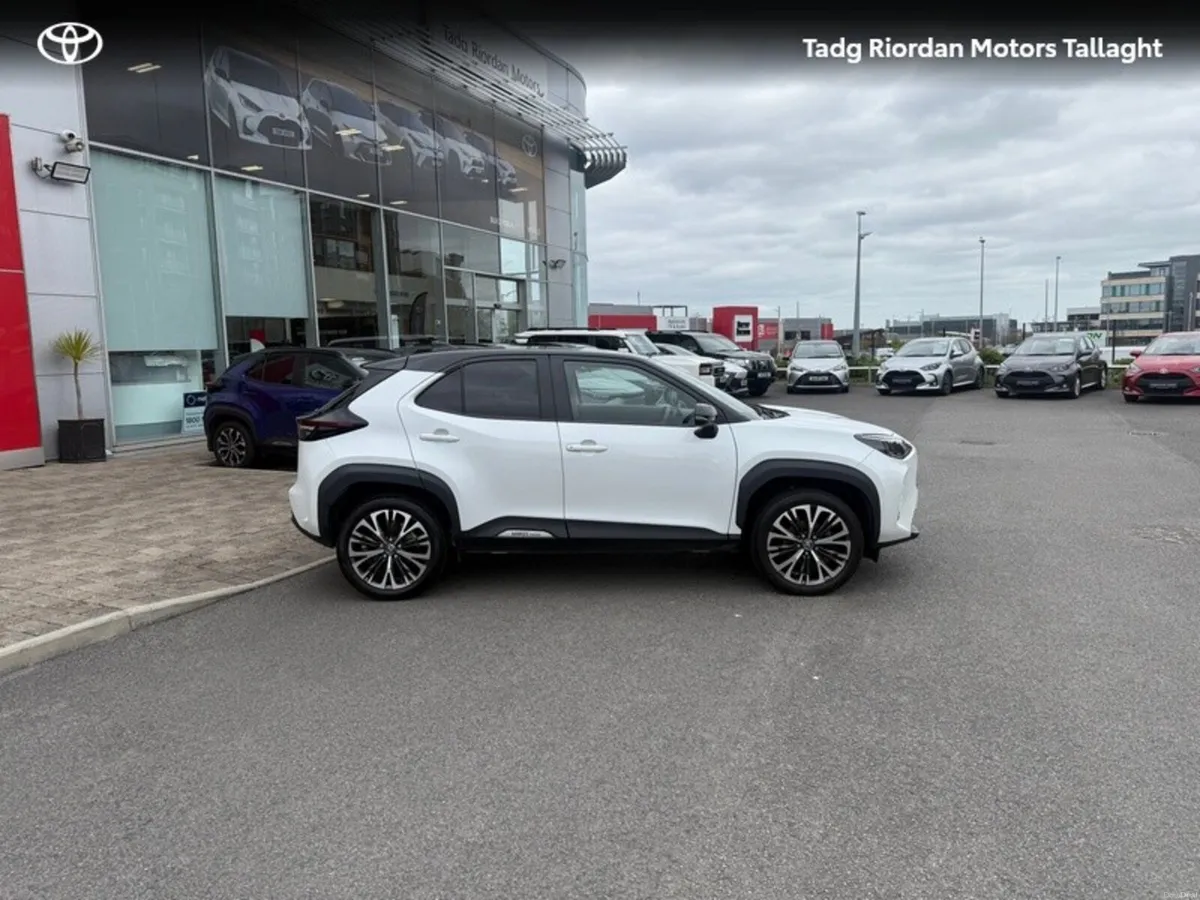 Toyota Yaris Cross YARIS CROSS SOL - Image 3