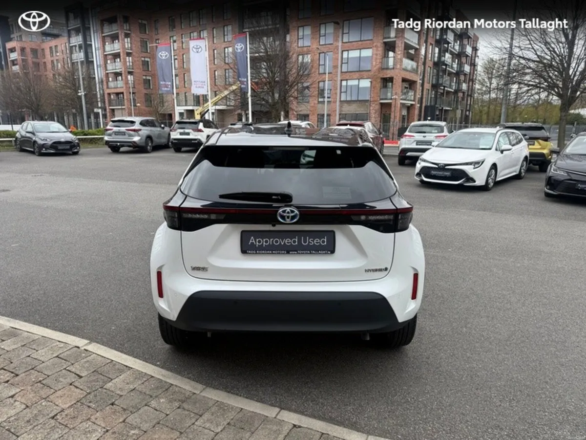 Toyota Yaris Cross SOL - Image 5