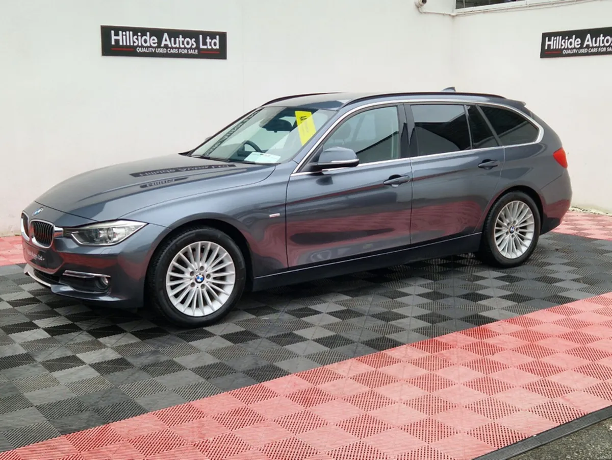 BMW 3-Series LUXURY 320D TOURING 2.0 DIESEL AUTOMA - Image 4