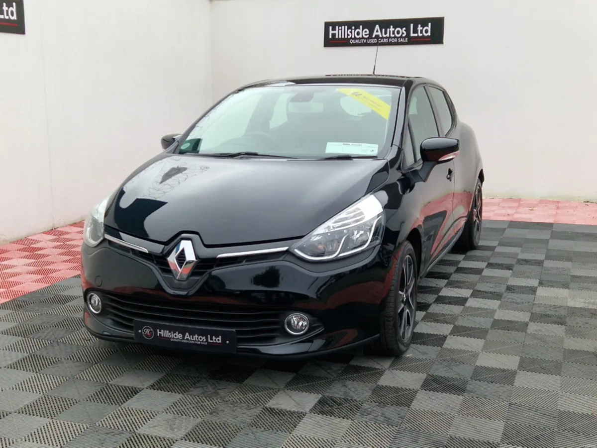 Renault Clio LUTICIA ZEN EDITION 1.2 PETROL AUTOMA - Image 2