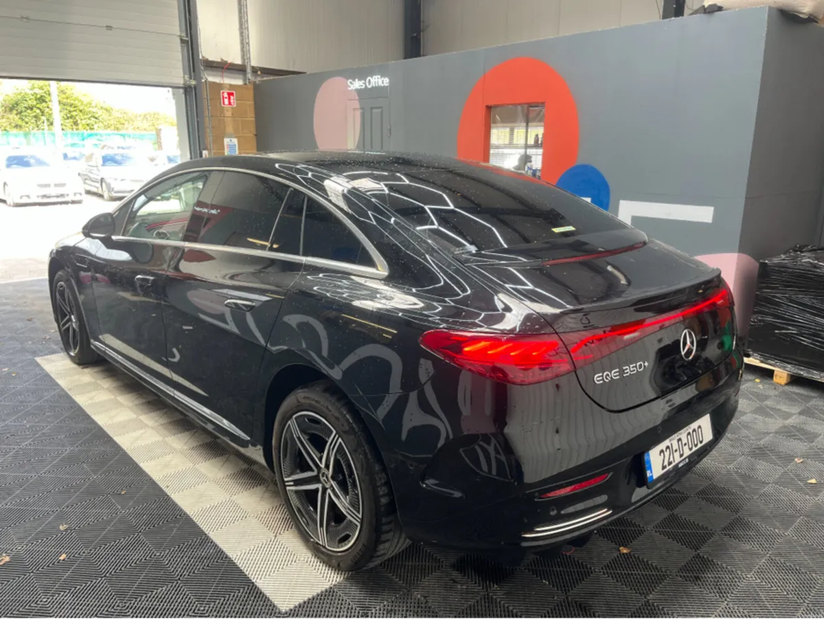Mercedes-Benz EQE 2022 MERCEDES-BENZ EQE 350+ AMG - Image 4