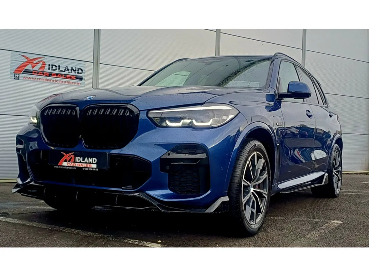 BMW X5 XDRIVE45E M SPORT AUTO - Image 2