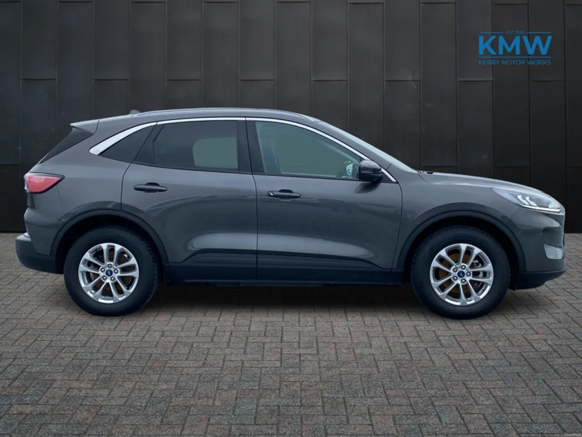 Ford Kuga Titanium PHEV 225BHP - Image 4