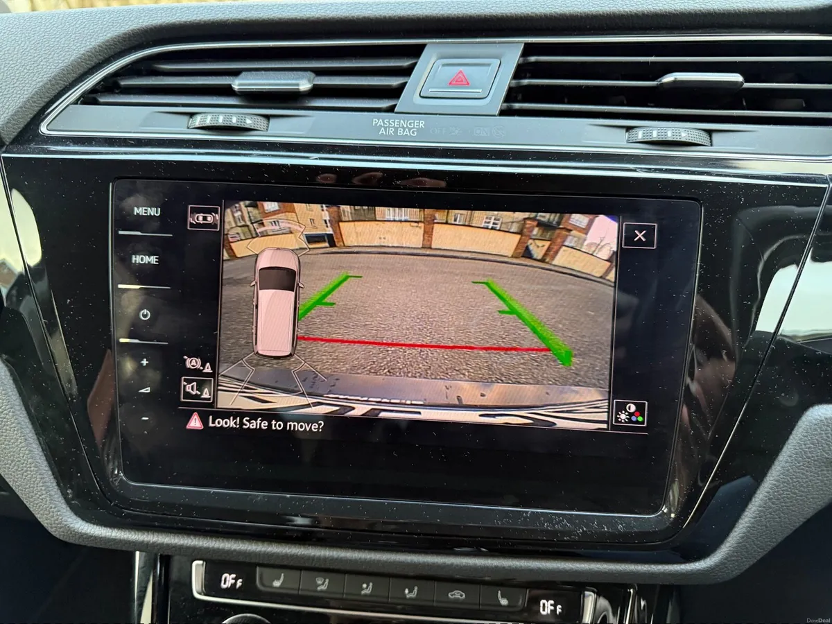 Volkswagen Touran 2018 - Image 4