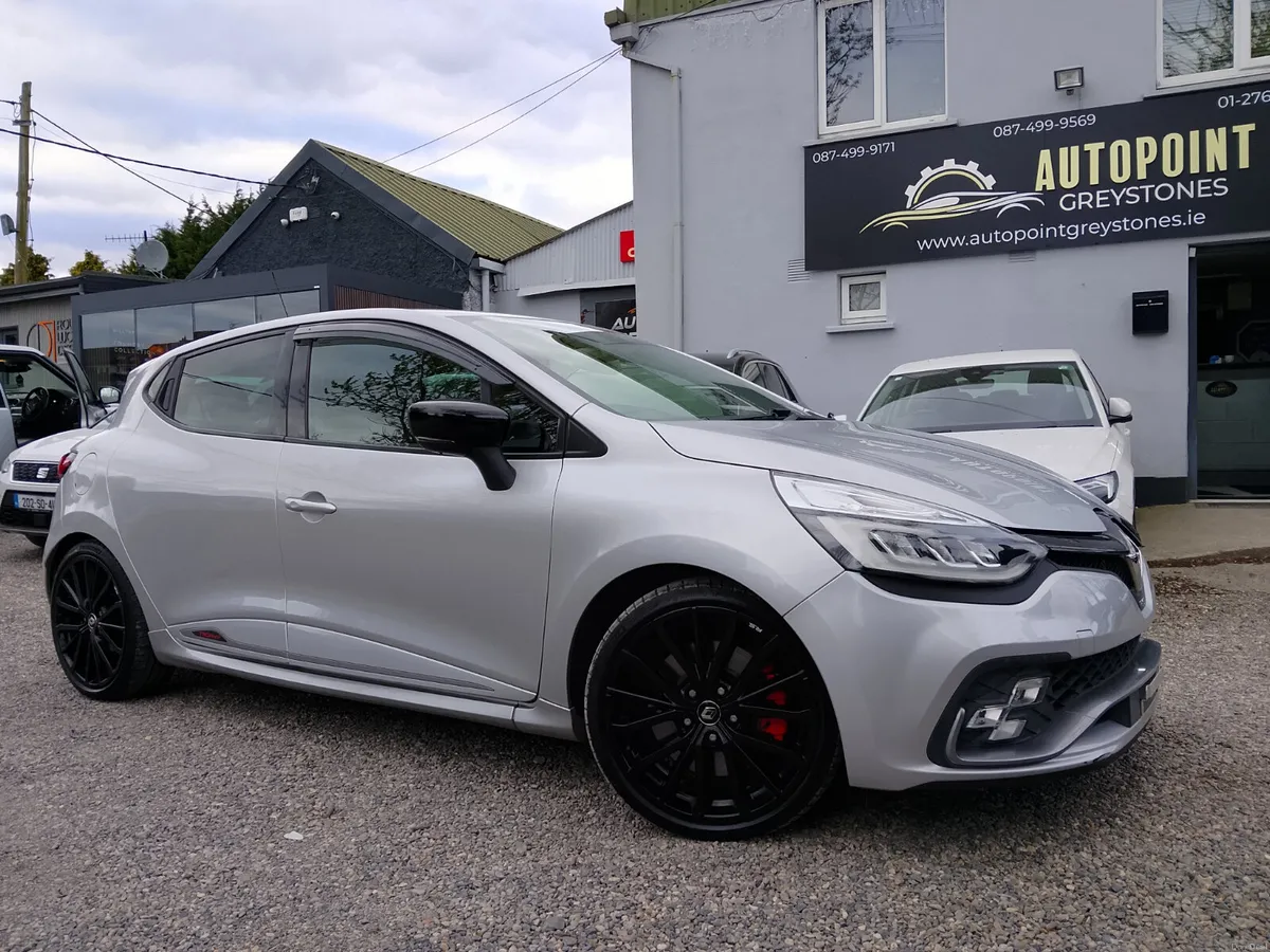 Clio RS Trophy - Image 4