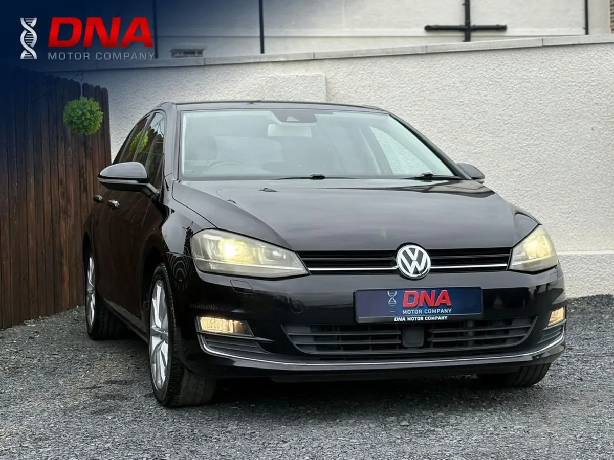 Volkswagen Golf AUTO - PETROL - Image 1