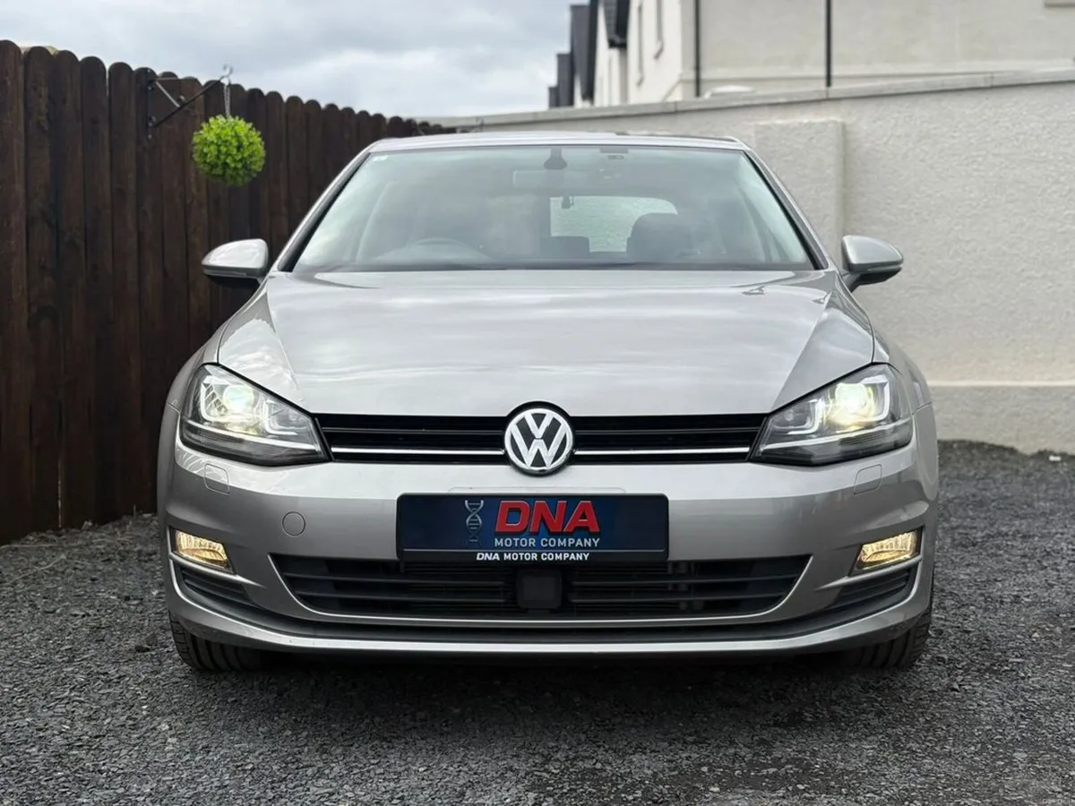 Volkswagen Golf 1.2 AUTO - LOW MILEAGE - Image 2