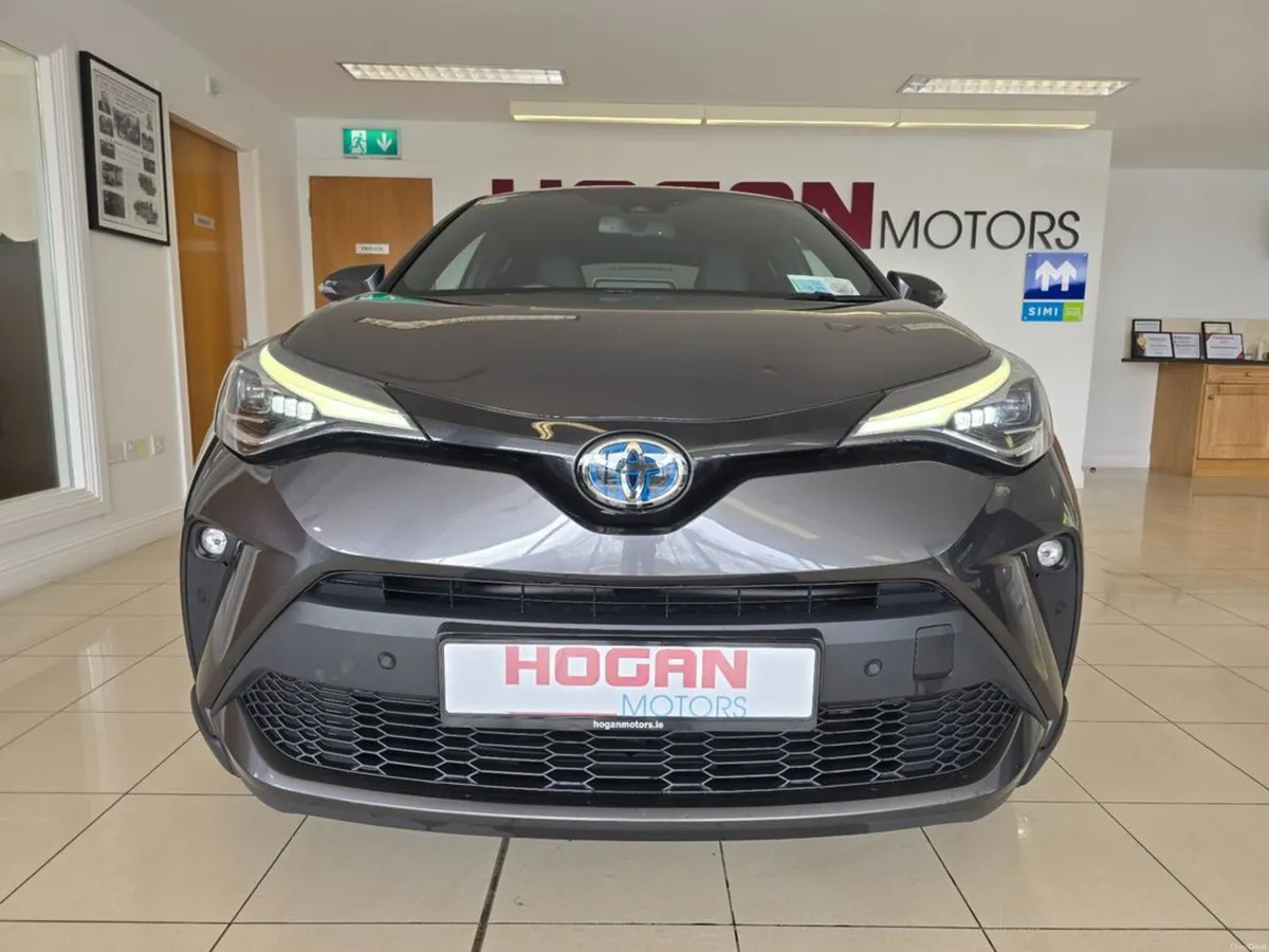 Toyota C-HR Hybrid SOL AUTOMATIC * BEST SPEC * - Image 2