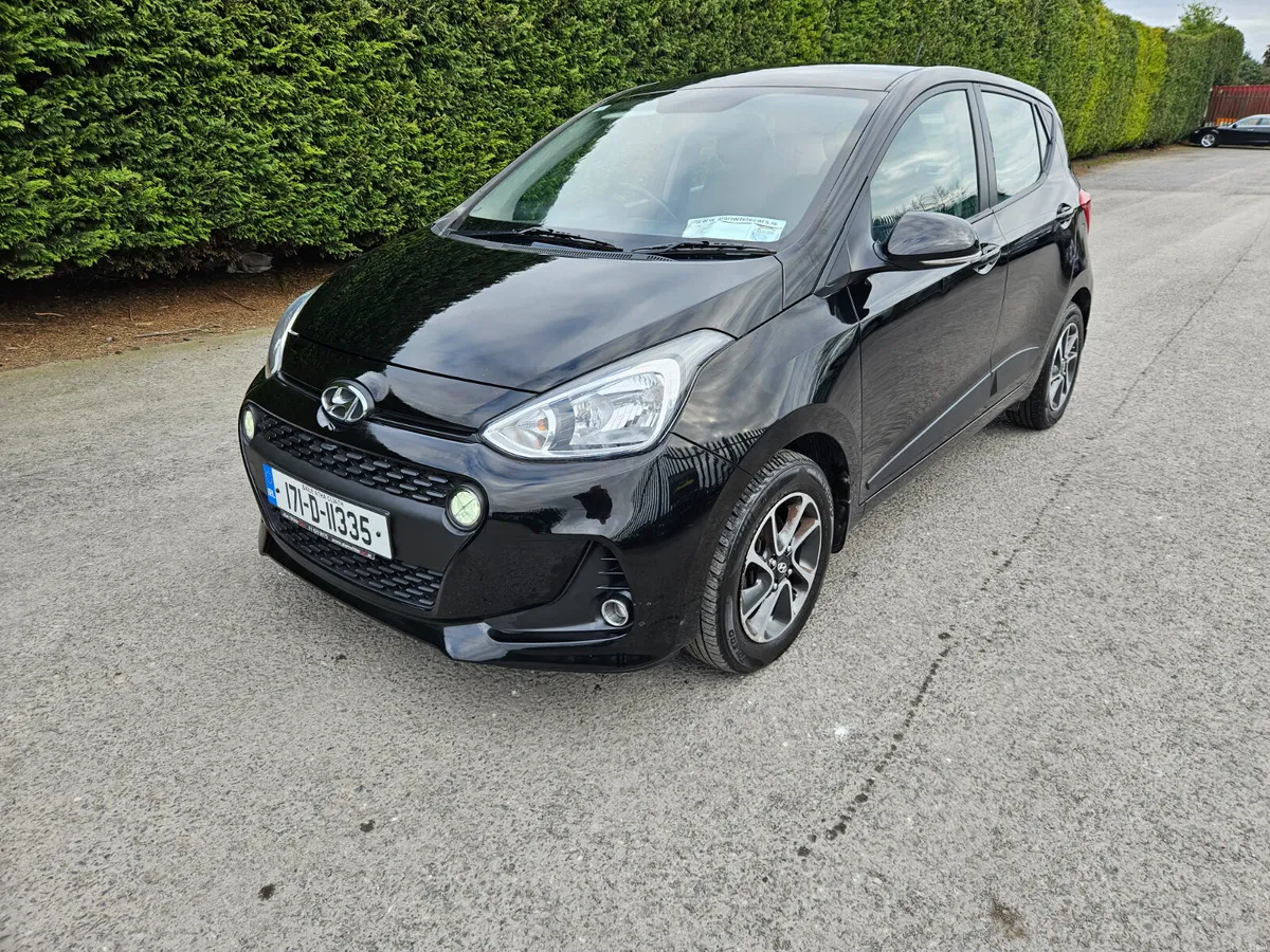 Hyundai i10 2017 1.0 DELUX AUTOMATIC - Image 1