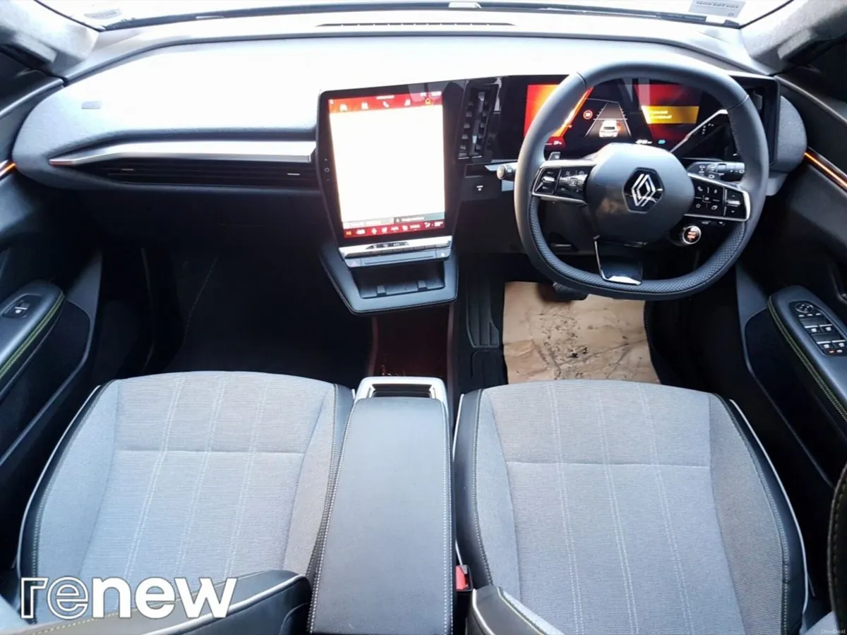 Renault Scenic E-Tech techno 87kWh 220hp - Image 2