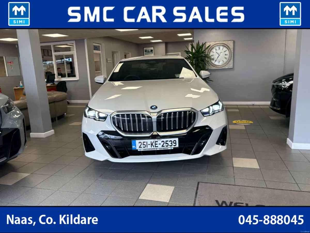BMW 5-Series 530 E M SPORT   AUTO - Image 3