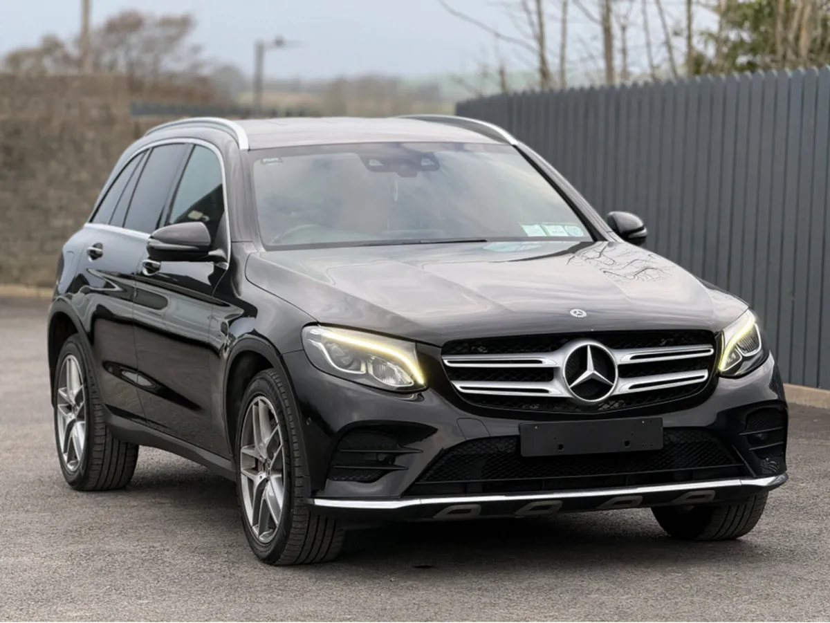 Mercedes-Benz GLC 2018 Mercedes GLC AMG Line 4Mati - Image 4