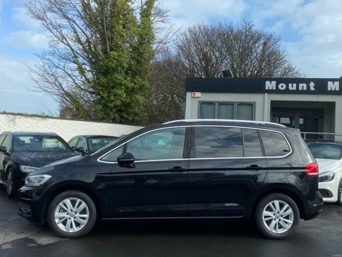 Volkswagen Touran Auto Comfortline 1.4Tsi - Image 4