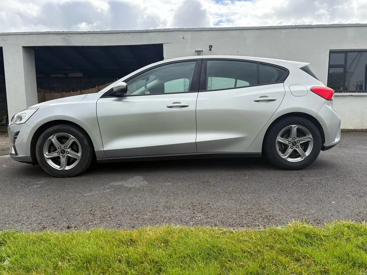 Ford focus - Image 2