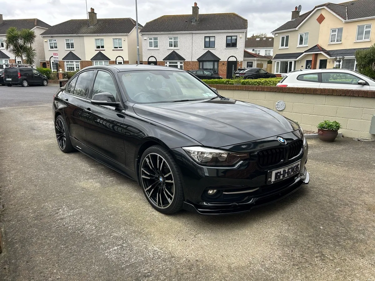 2016 BMW 3series - Image 2