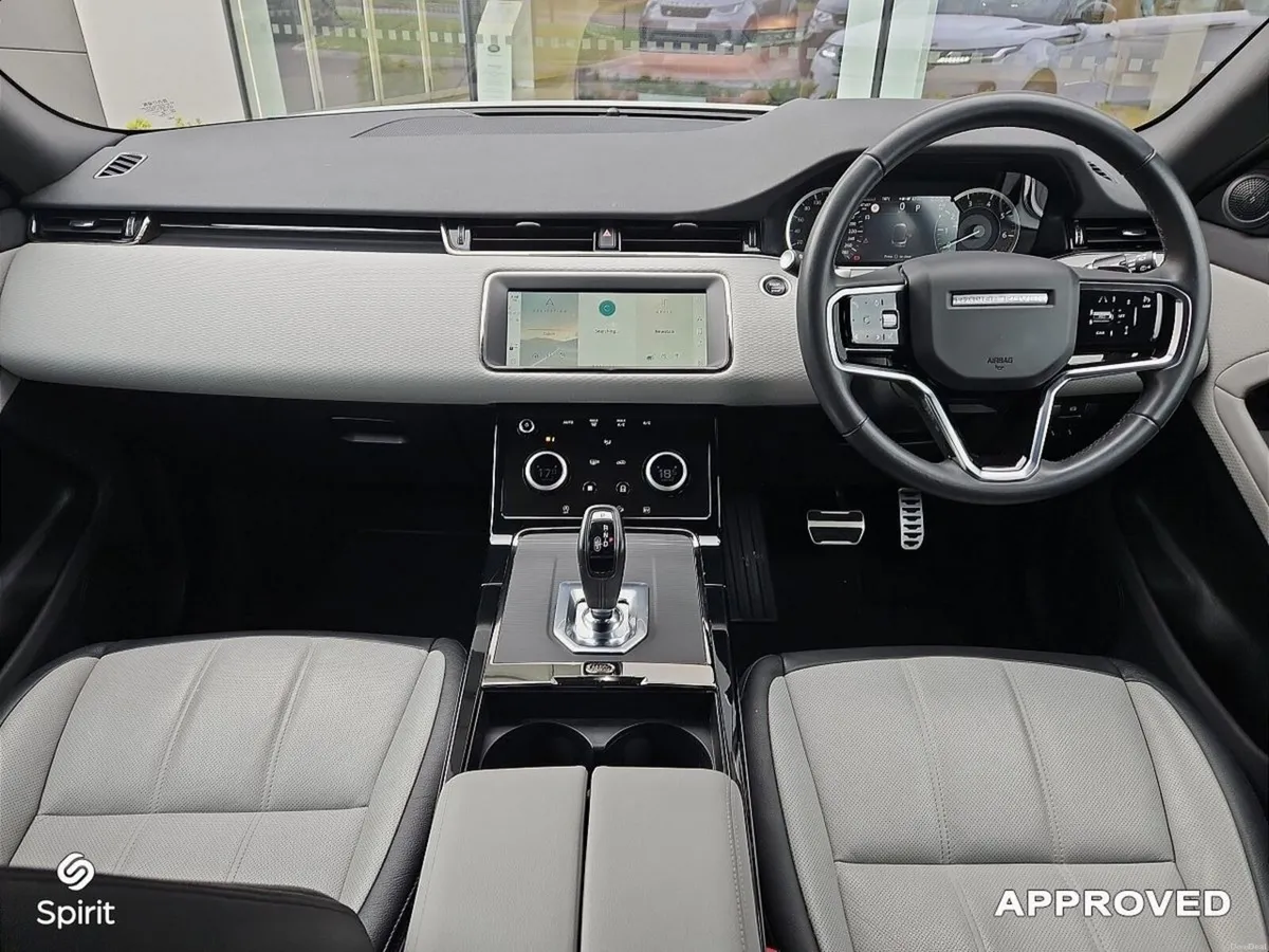 Land Rover Range Rover Evoque 1.5 PHEV AWD R-Dynam - Image 4