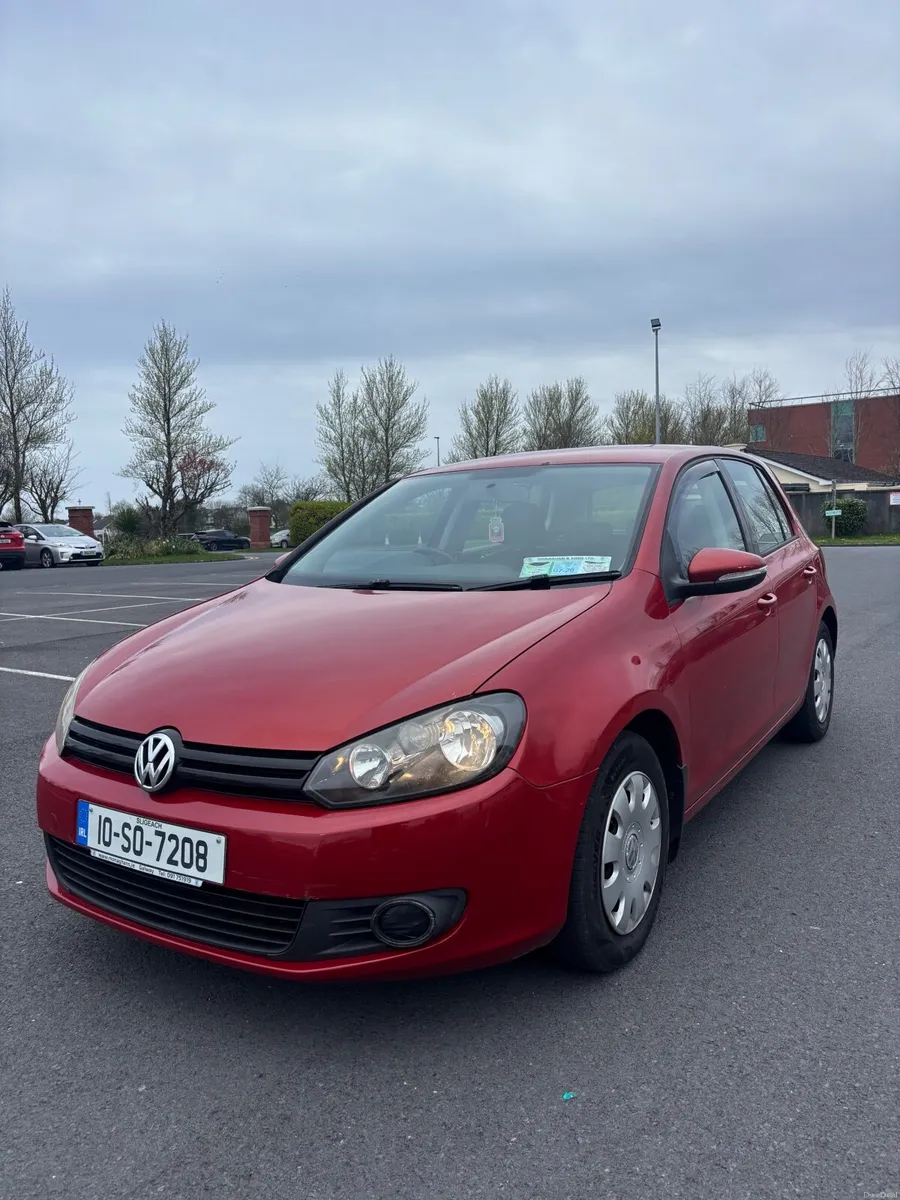 Volkswagen Golf 2010 - Image 4