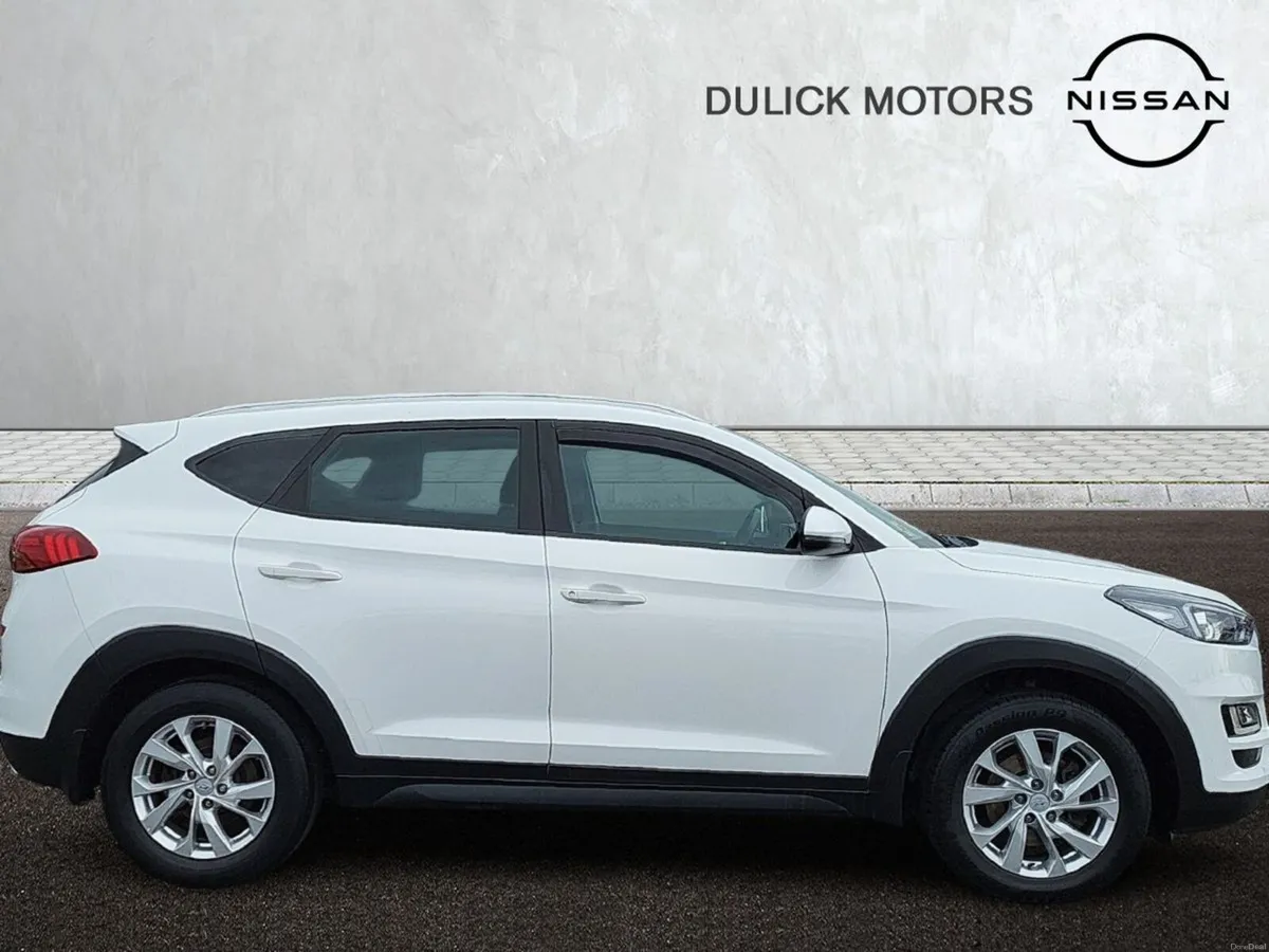Hyundai Tucson 2WD Comfort Plus - Image 3