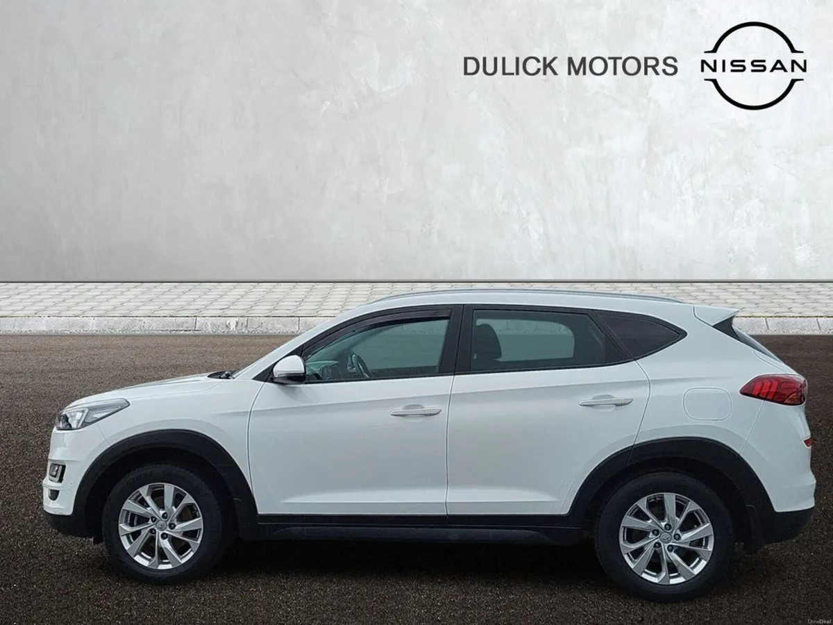 Hyundai Tucson 2WD Comfort Plus - Image 5