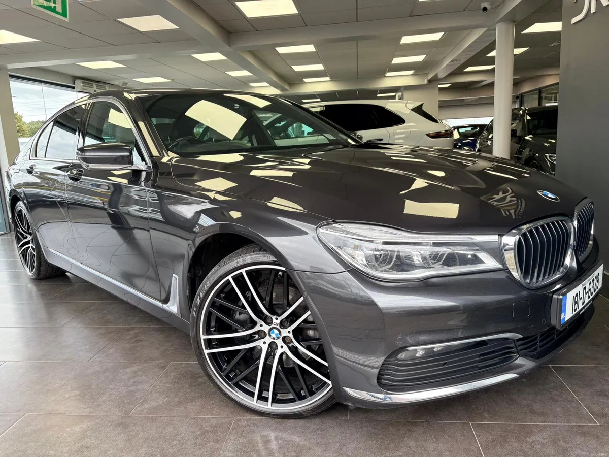 BMW 7-Series 2018 730d M-SPORT - Image 2