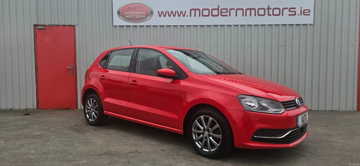 Volkswagen Polo auto 1.2 petrol comfort low kms - Image 1