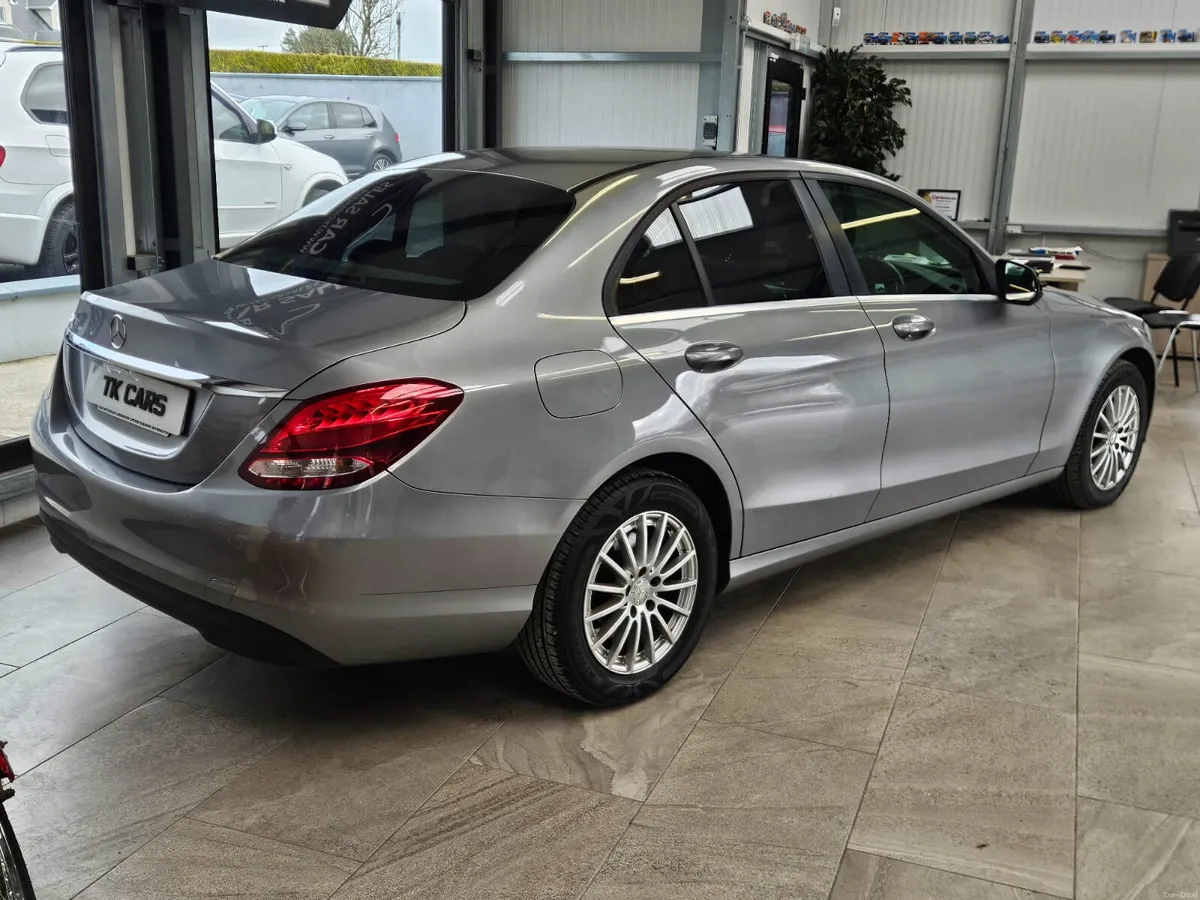 16 MERCEDES BENZ C-CLASS - Image 2