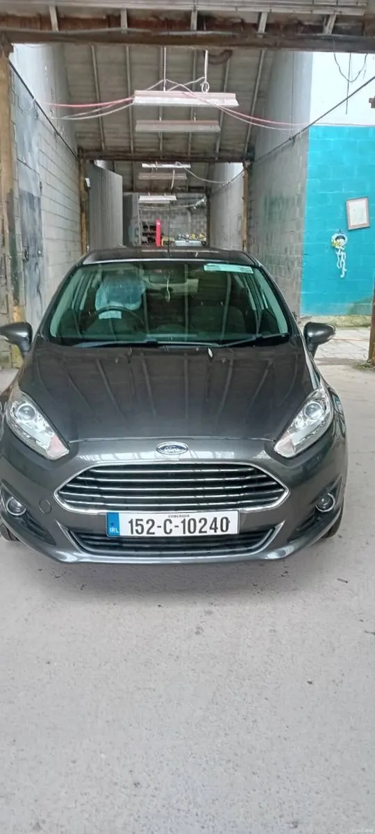 2015 fiesta 1.2 small miles mint nct 11e26 - Image 1