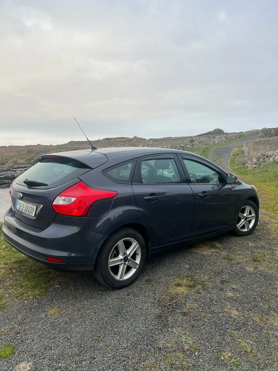 Ford Focus - Image 4