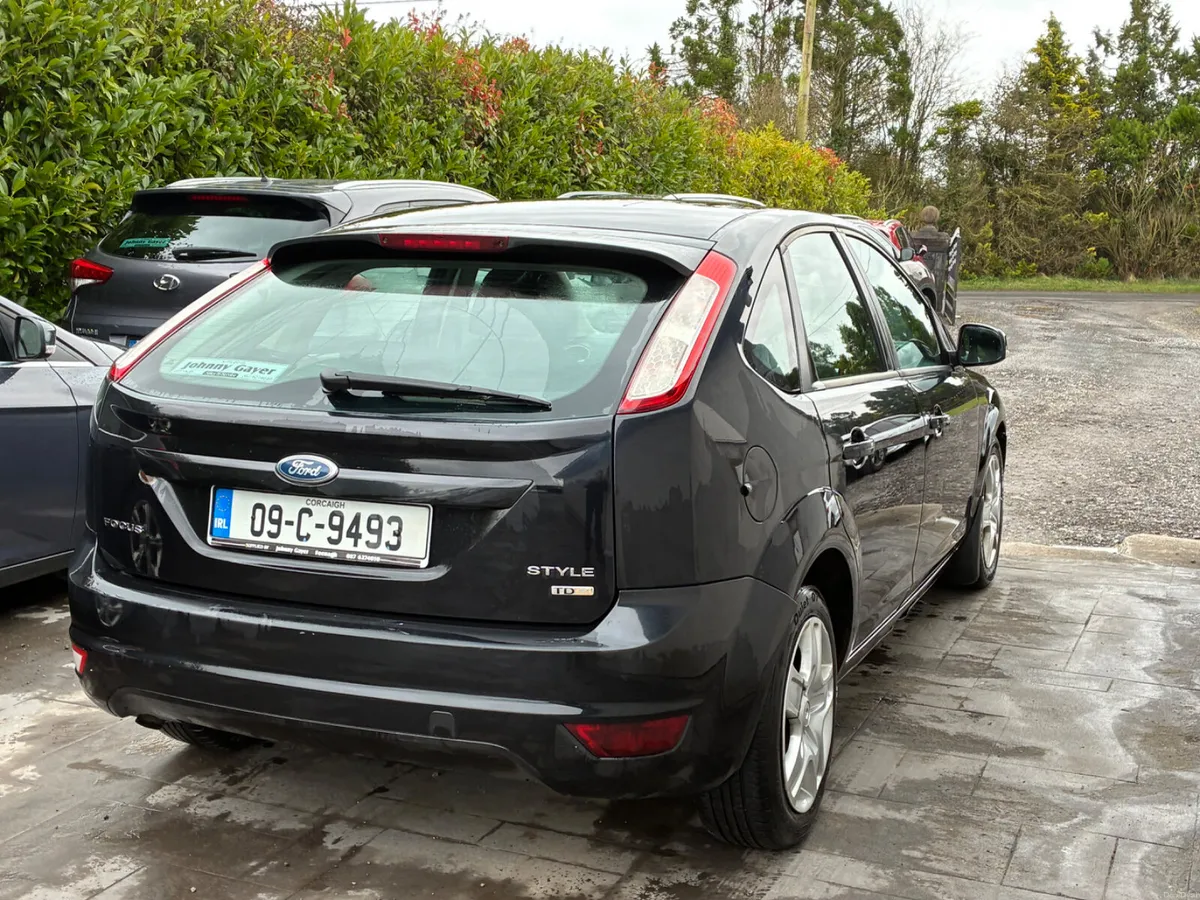 Ford Focus 2009 - Image 6