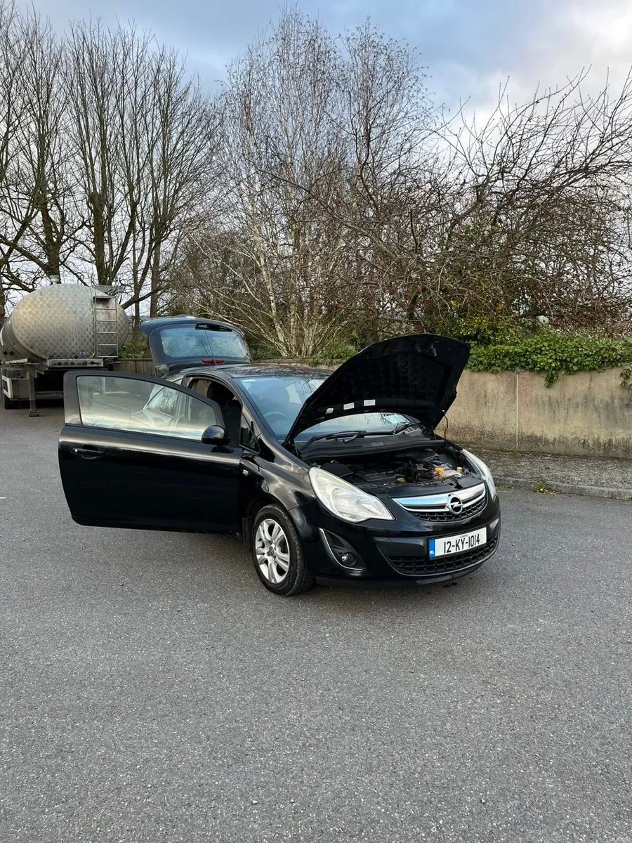 2012 opel corsa - Image 4