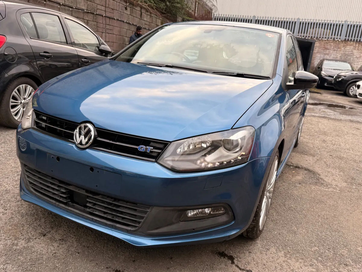 Volkswagen polo 2015  GT  1.4 Automatic - Image 2