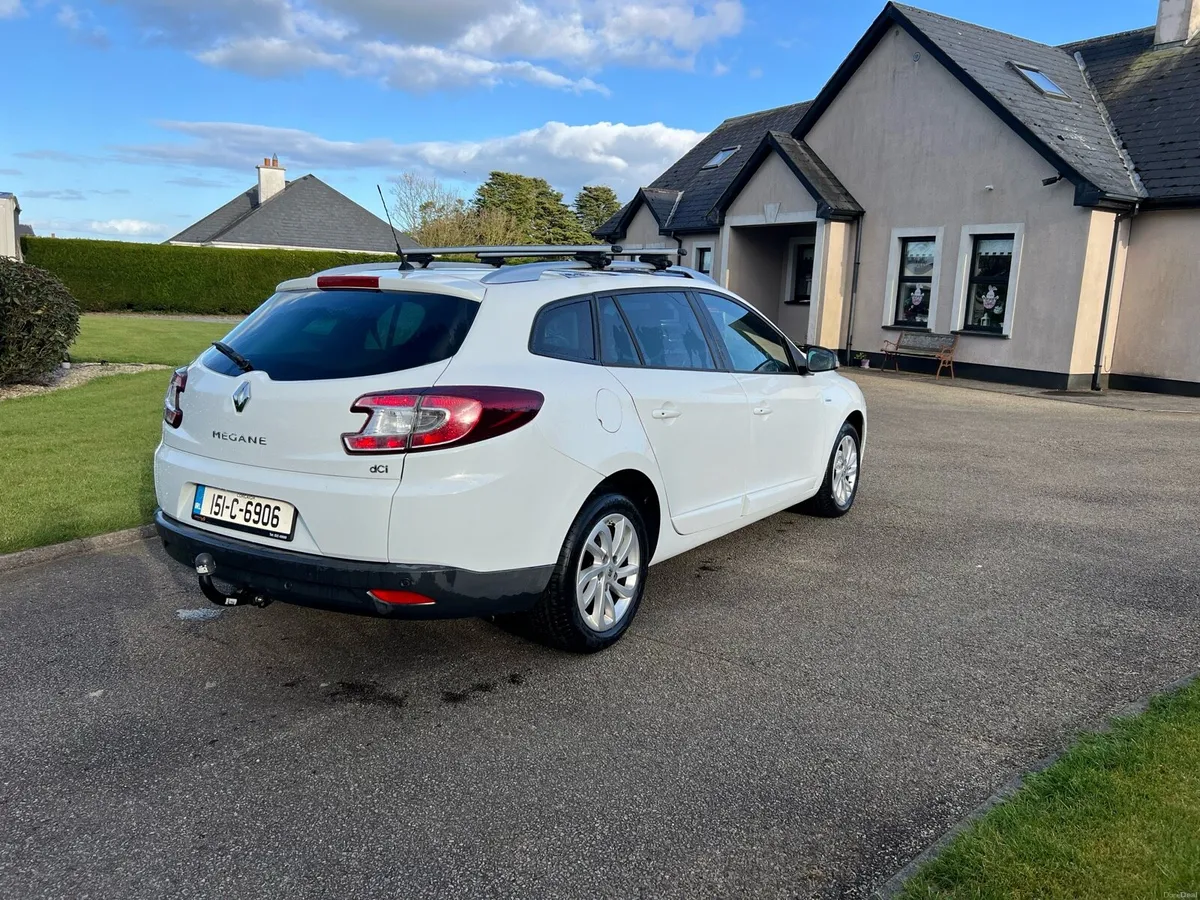 151 Renault Megane estate 1.5 Diesel - Image 4