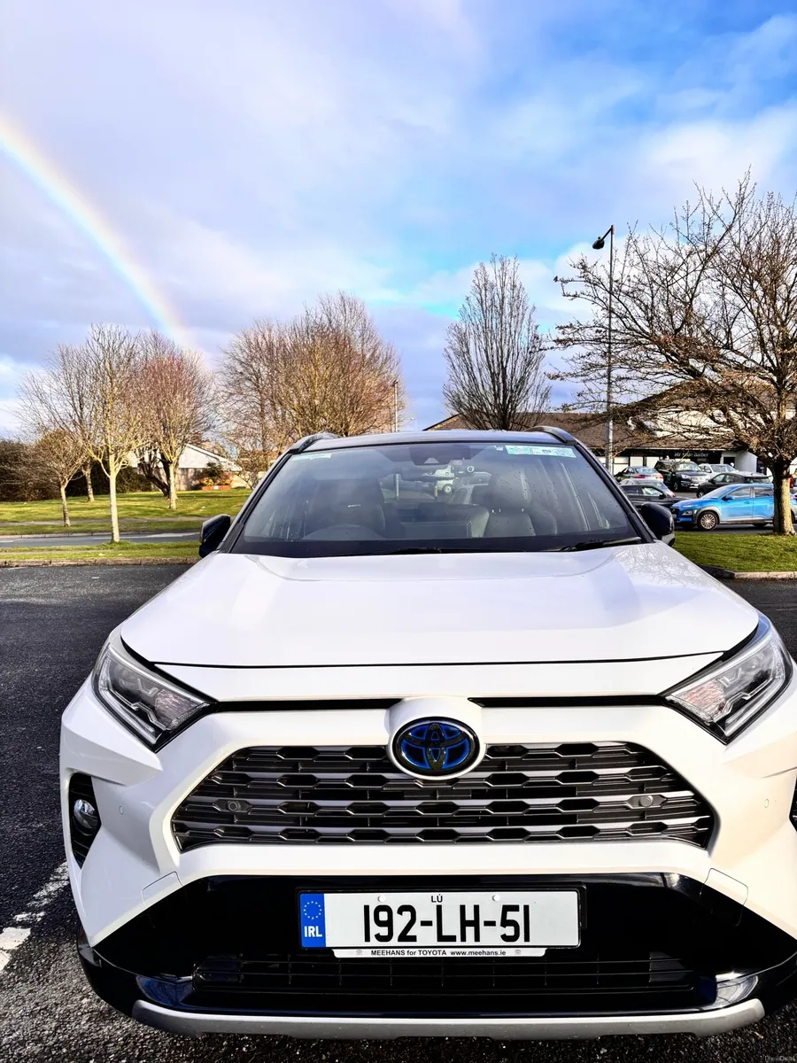 ☘️Toyota Rav4 sports hybrid☘️ full - Image 6