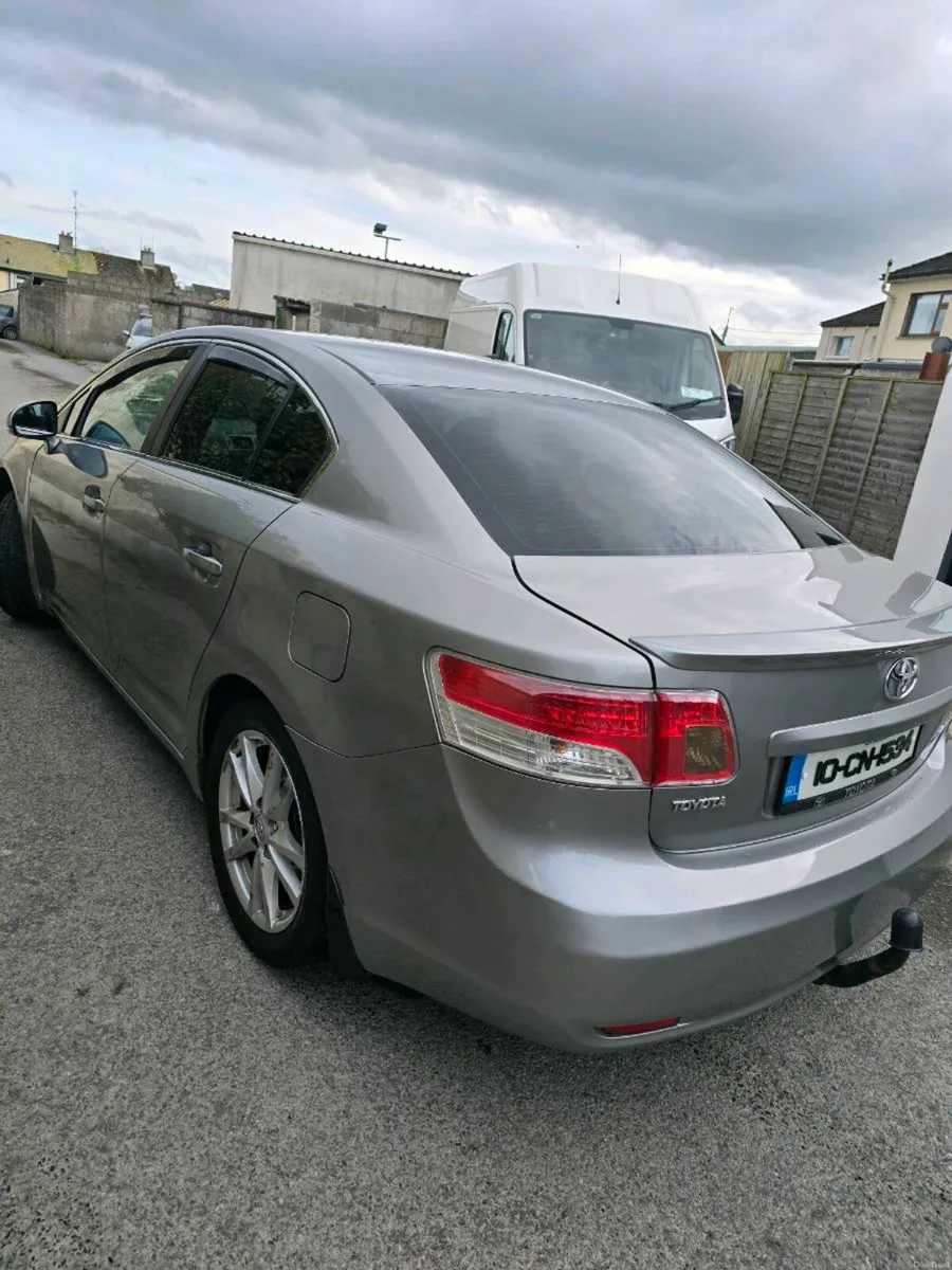 2010 Toyota avensis D4D - Image 2
