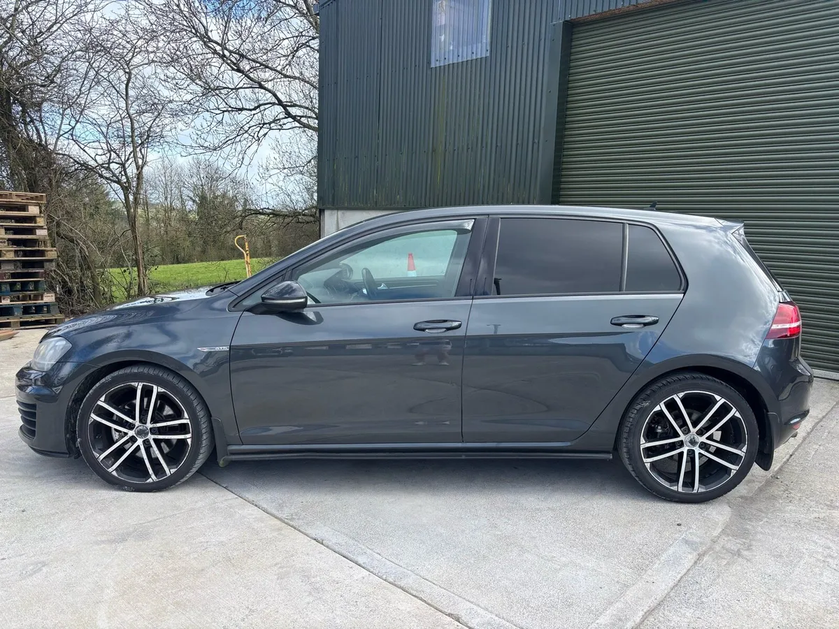 2014 Volkswagen Golf GTD 2.0L TDI - Image 2