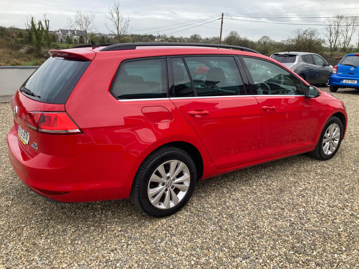Volkswagen Golf 2014 Automatic Estate - Image 4