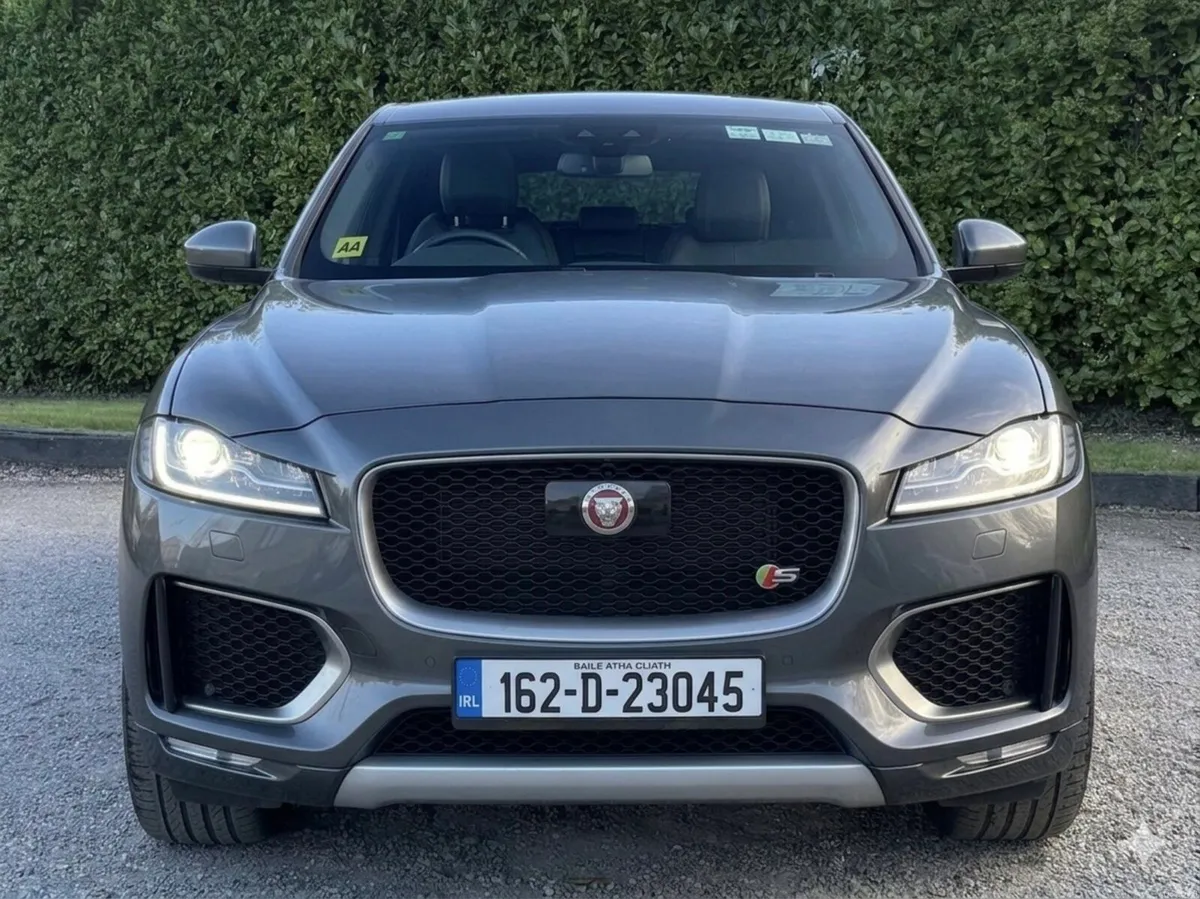 Jaguar F-Pace S 3.0 **300bhp Huge Spec** - Image 4