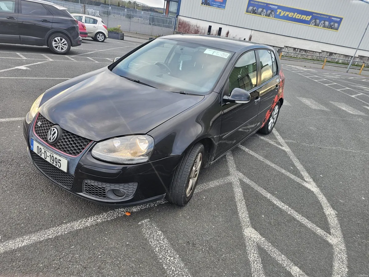 2008 Volkswagen Golf - Image 2