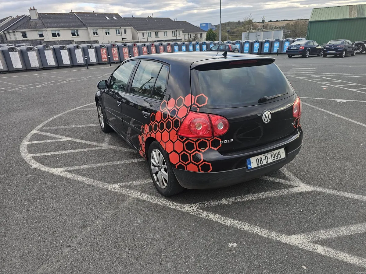 2008 Volkswagen Golf - Image 4