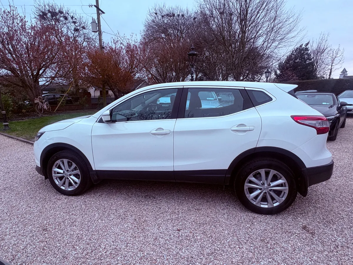 Nissan Qashqai 2014 1.5 diesel sv - Image 2