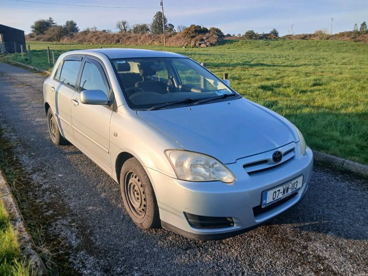 Corolla 1.4 petrol 07 - Image 1